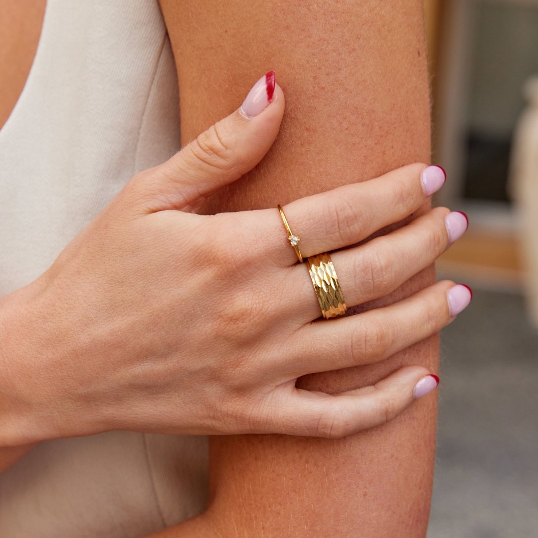 Nowak™ | Kryształowy pierścionek w kształcie serca